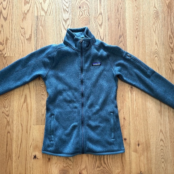 LIKE NEW Patagonia Women's Better Sweater Fleece Jacket in Nouveau Green (XS) - Picture 6 of 11